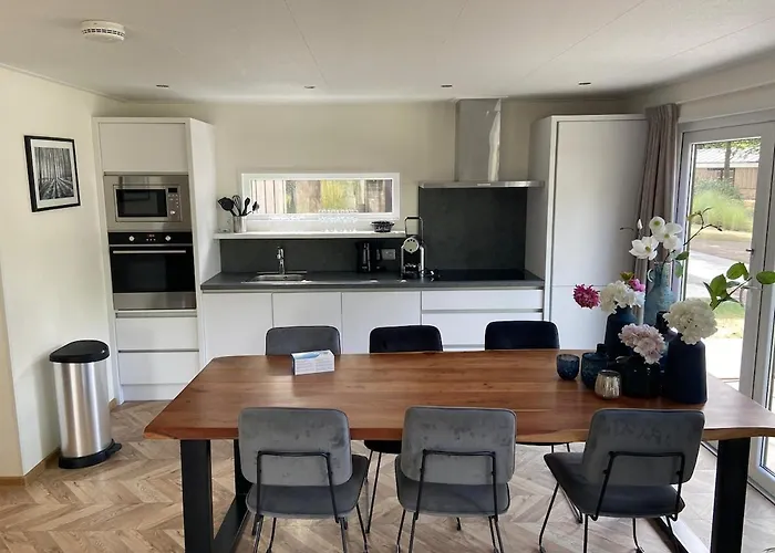 Tjill 6 Pers Loonse En Drunense Duinen En Efteling 別荘 カーツスフーフェル